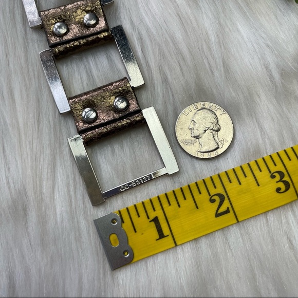 Good work(s) make a difference bracelet - Picture 7 of 11